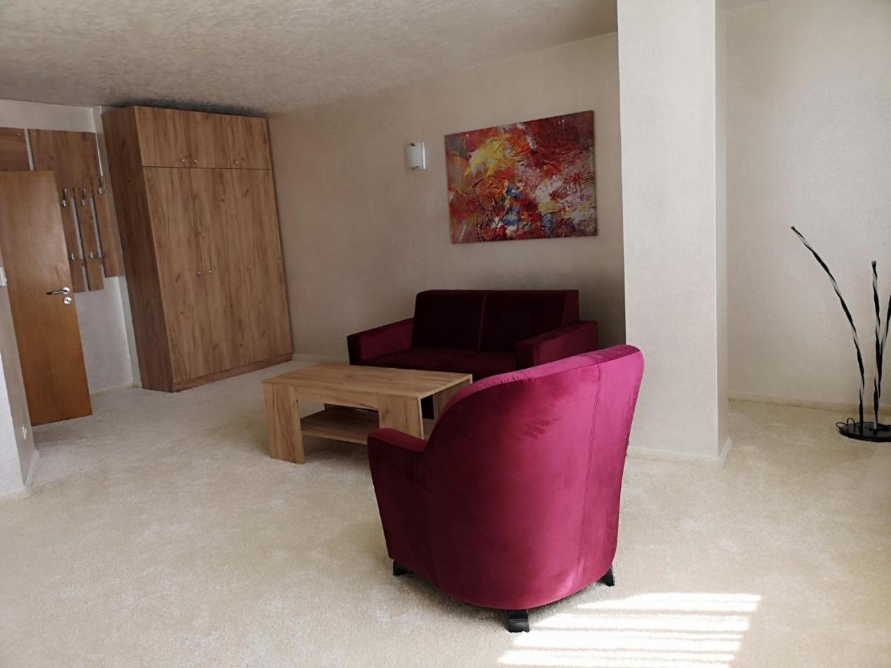 Terra Europe Brontes Hotel トゥルゴヴィシテ エクステリア 写真